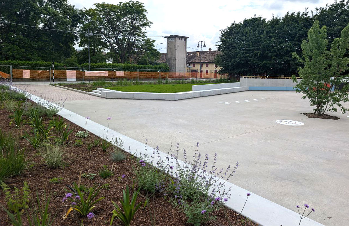 Aiuole Muretti Prefabbricati Cemento Calcestruzzo 02